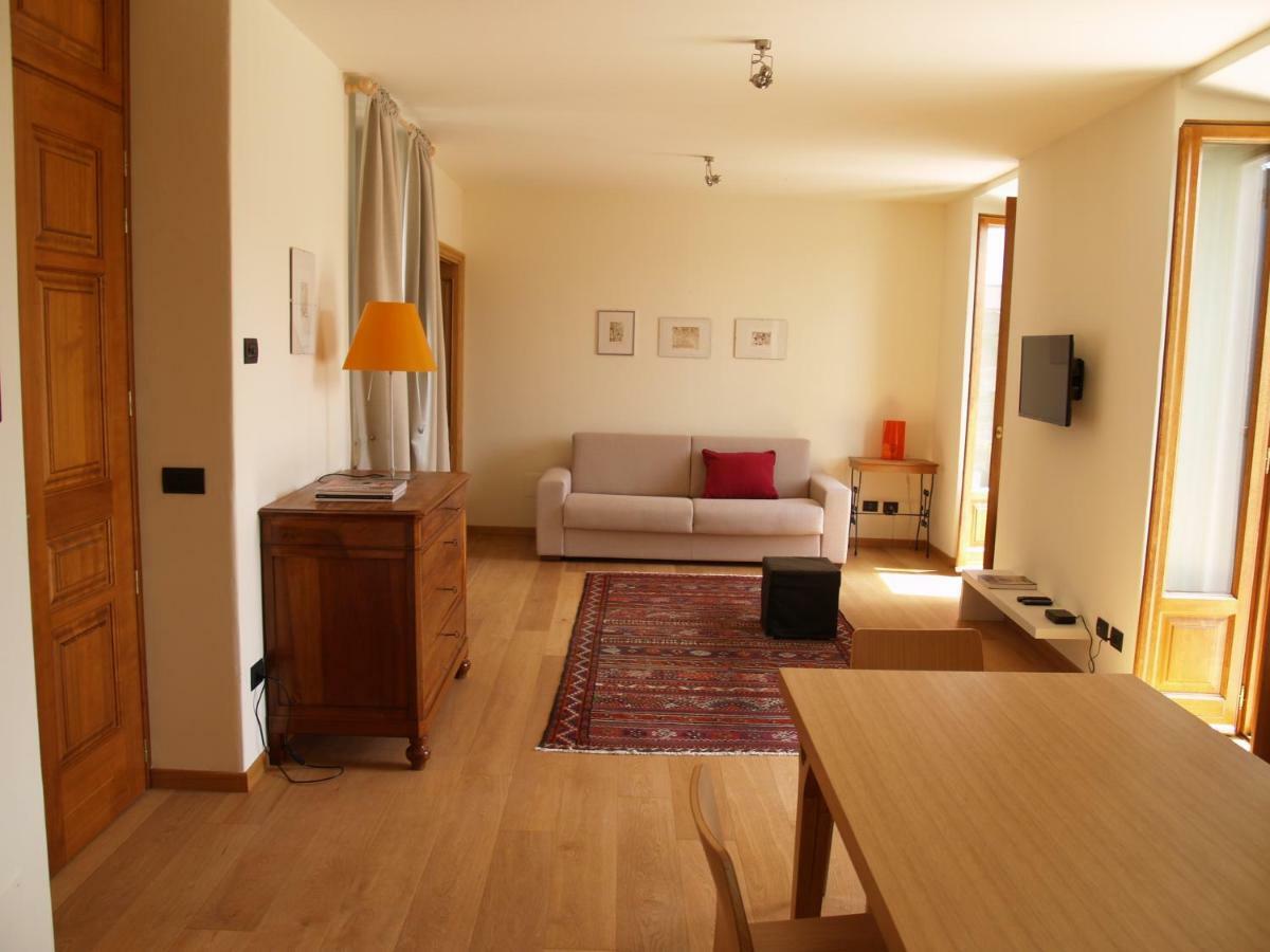 Casa Botta - Luino Lago Maggiore Extérieur photo